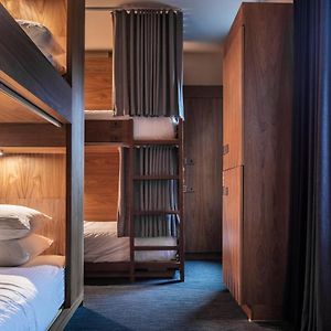 Bed 4-Bed Mixed Dormitory Room